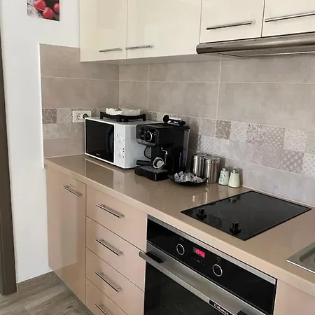 בית הארחה Casa Lui Mamaia