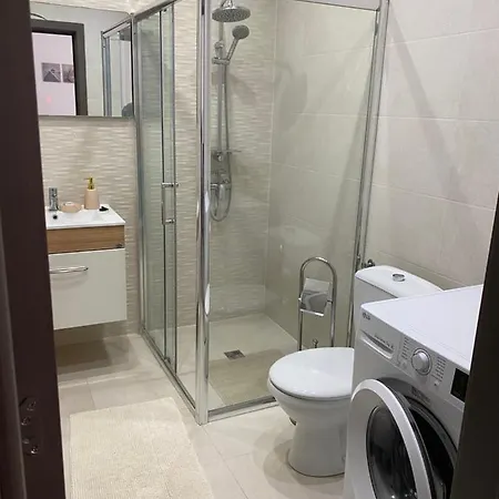 Casa Lui Mamaia בית הארחה *