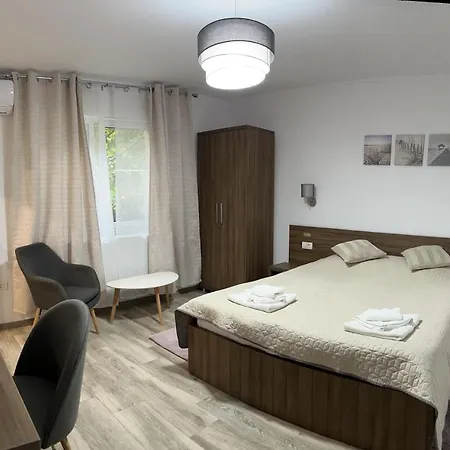 Casa Lui Mamaia בית הארחה קונסטנצה